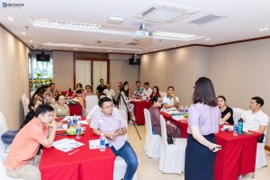 CEO là người xây dựng đội ngũ lãnh đạo kế cận