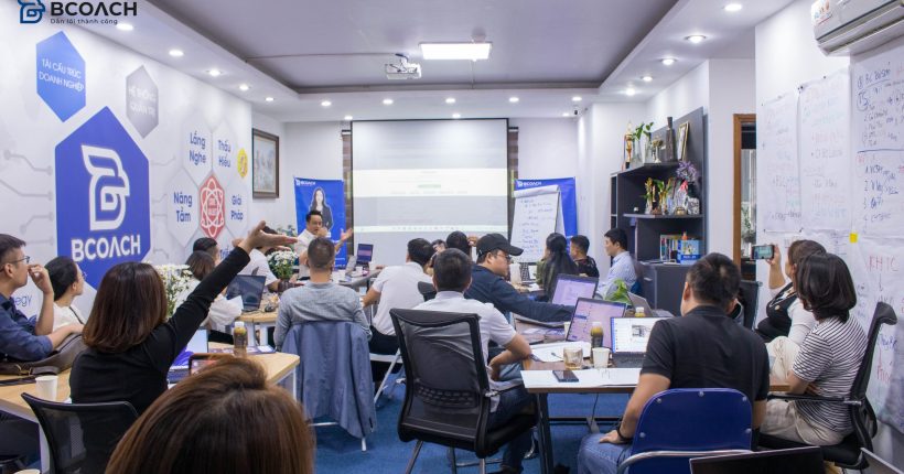 Chiến lược 7P tại Hà Nội. Điều CEO nhìn thấy sau khi doanh thu bắt đầu chững lại