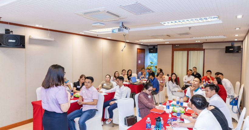 Một doanh nghiệp có thể làm rất nhiều việc nhưng không nhất thiết phải làm đúng việc